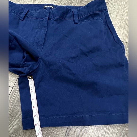 💙Lands' End Navy Blue Mid-Rise Shorts - Size 14 -💙 - Picture 8 of 9